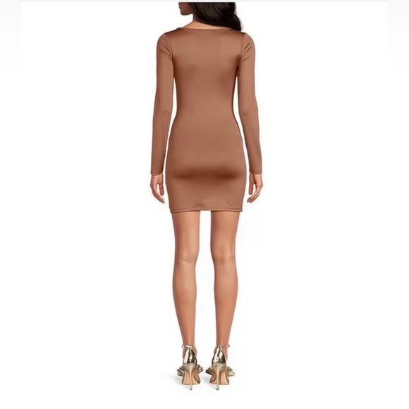 🥳♥️ Gianni Bini Brown Mini Icon Knit Scoop Neck Long Sleeve Dress - Picture 2 of 8